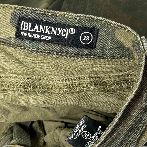 [BlankNYC]‎ Women's 28 The Reade Crop Camouflage Jeans - Picture 2 of 8